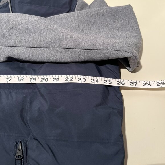 American Eagle Men's Varsity Puffer Jacket with Hood - Picture 7 of 9